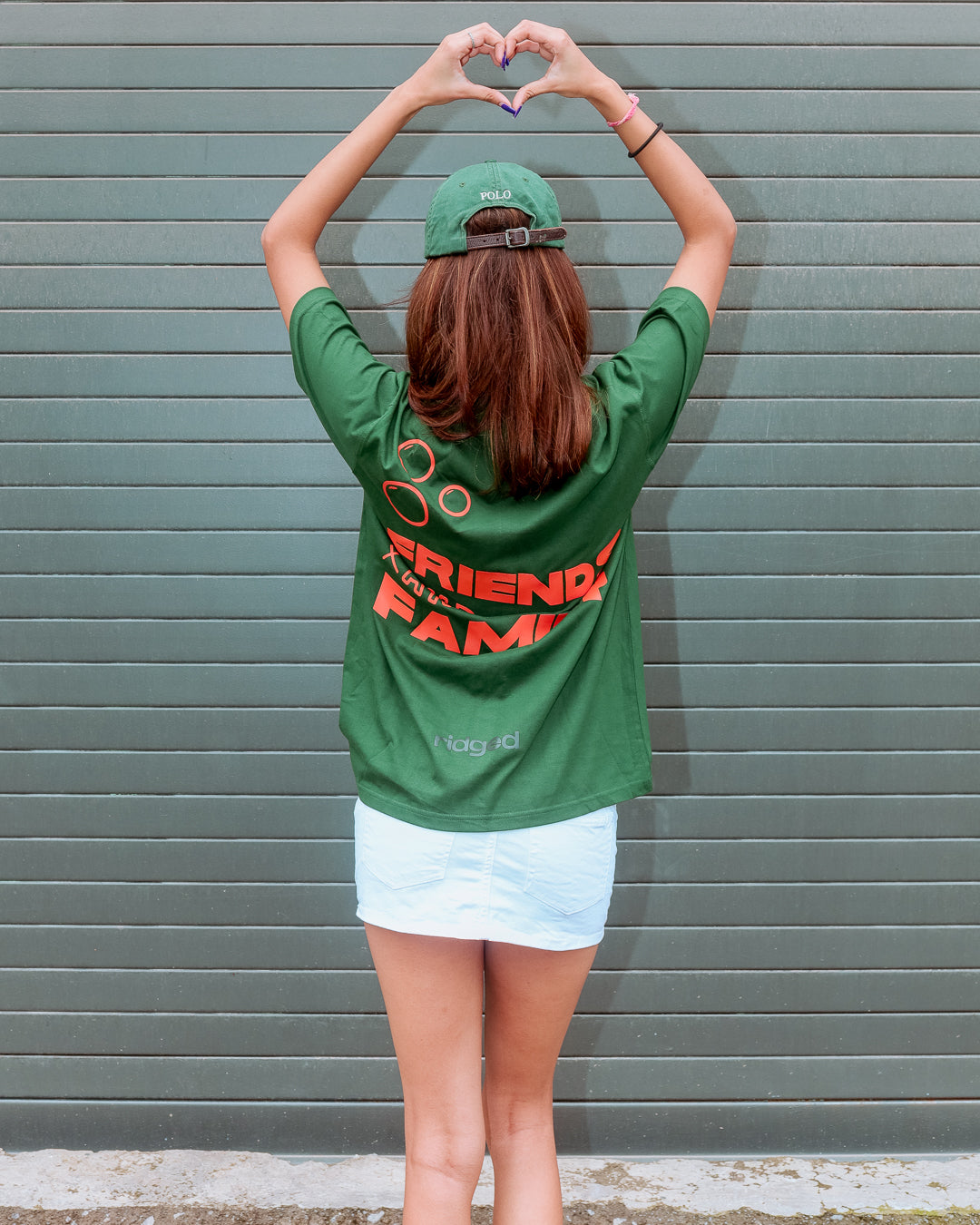 FRIENDS & FAMILY IN GREEN
